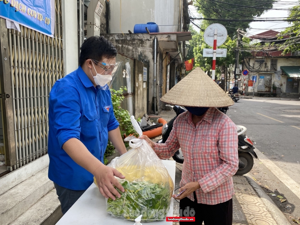 Ha-Noi-nghia-tinh