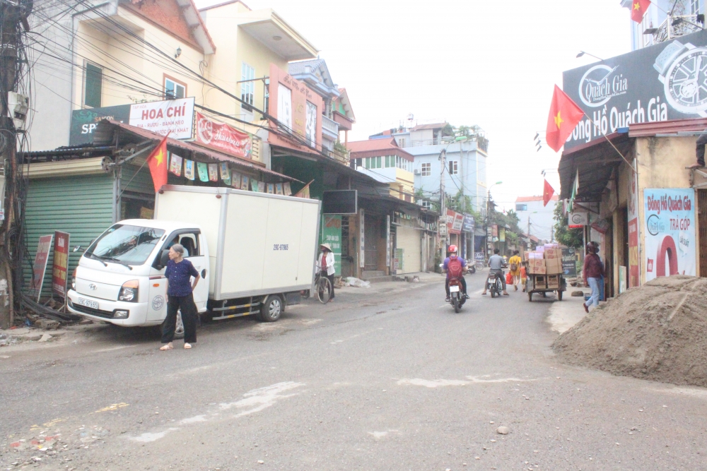 cong-bo-duong-day-nong-tiep-nhan-phan-anh-cua-nguoi-dan-lien-quan-den-vi-pham-dat-dai-trat-tu-xay-dung