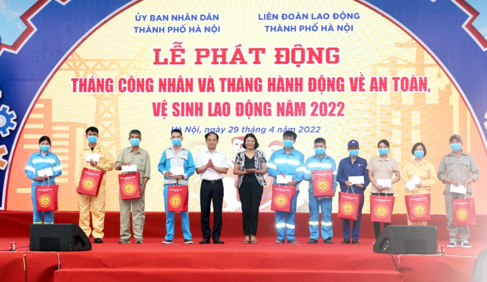 Lễ phát động