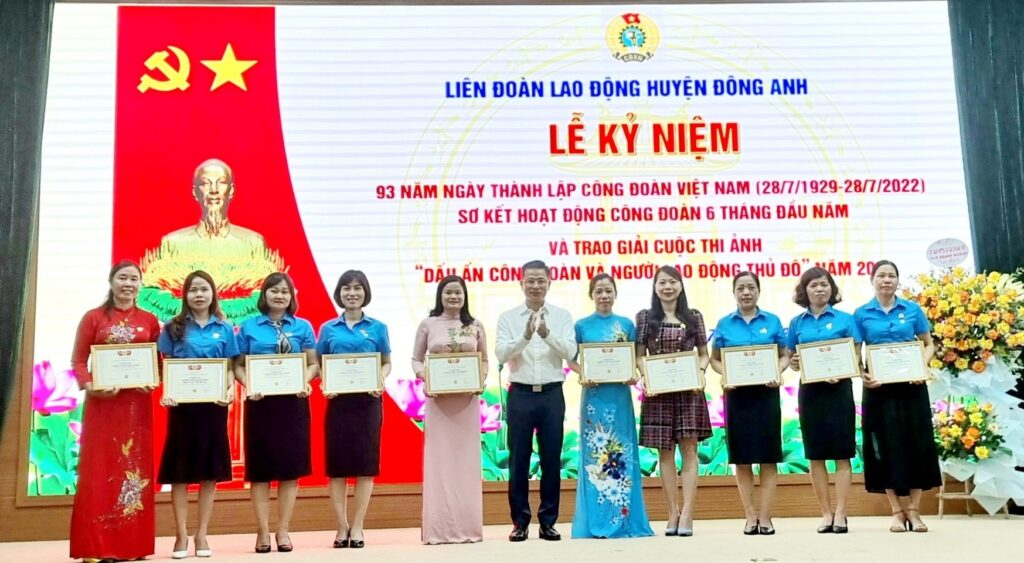 ĐA kỷ niệm chương