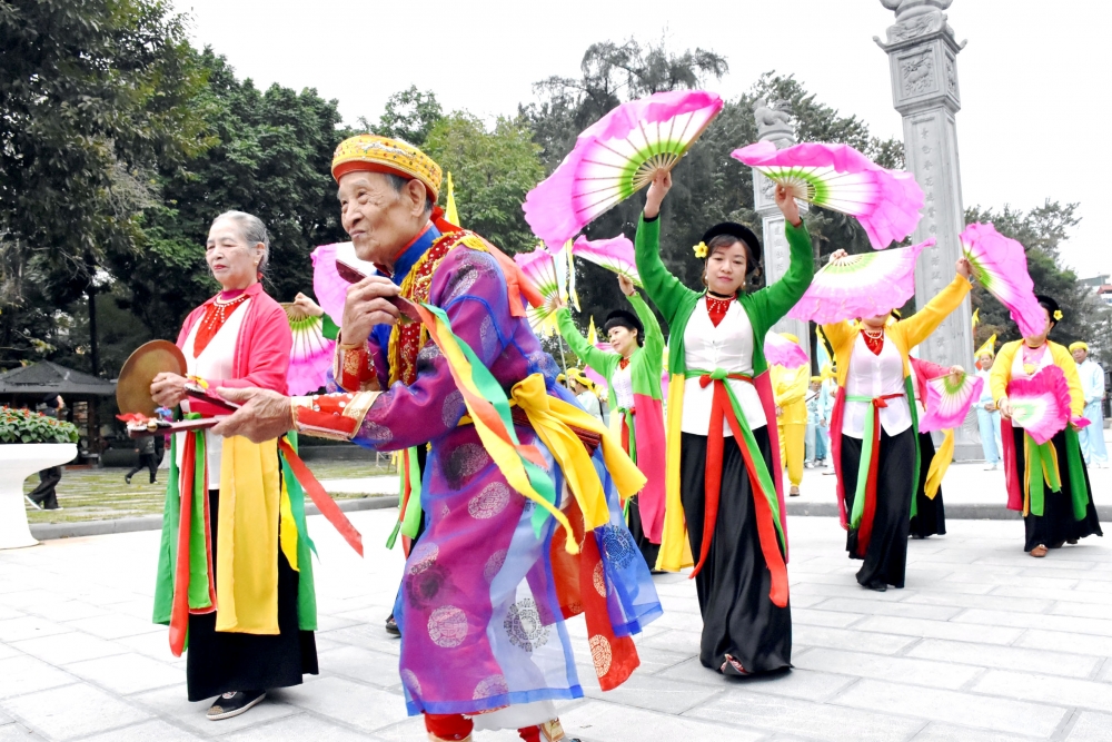 Mảnh hồn làng