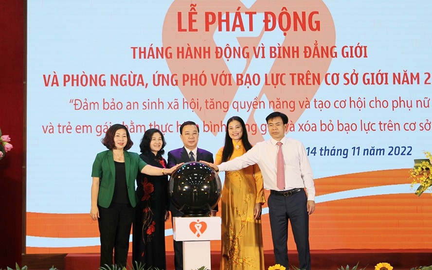 Lễ phát động