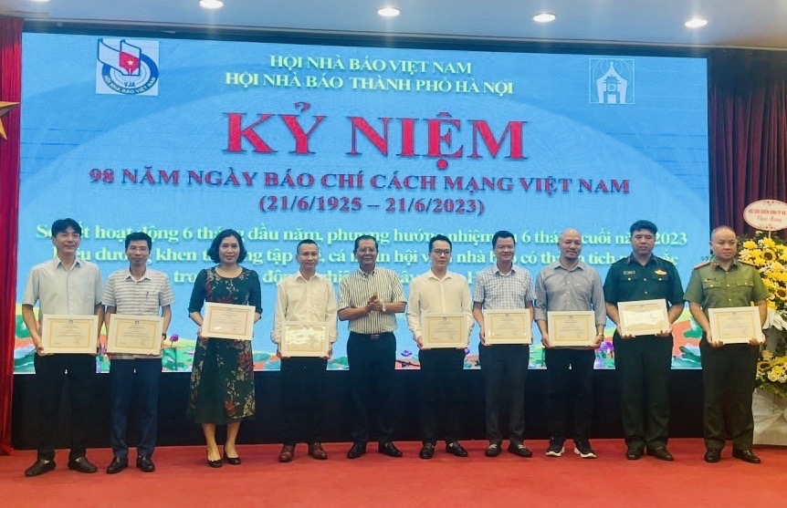 Hội nhà báo Việt Nam