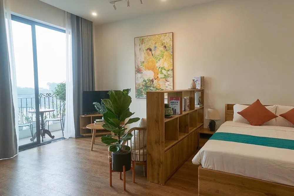 Căn hộ tại Hanoi Shouten Lakeside - Apartment & Homestay có diện tích lên đến 40m2, thiết kế hiện đại phục vụ du khách khám phá Ngõ 92 Đào Tấn, Cống Vị, Ba Đình, Hà Nội